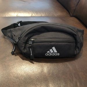 Adidas - Fanny pack